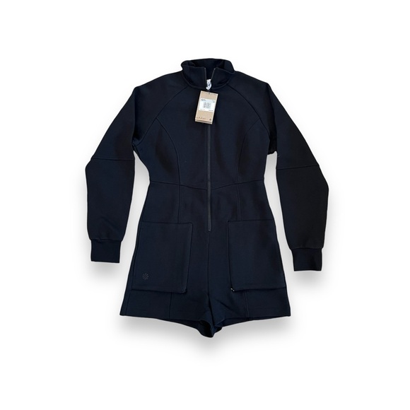 ✔️ NWT✔️ NIKE Sportswear Tech Pack Jumpsuit - Picture 2 of 10